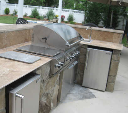 Outdoor Kitchen Tiles and Countertops